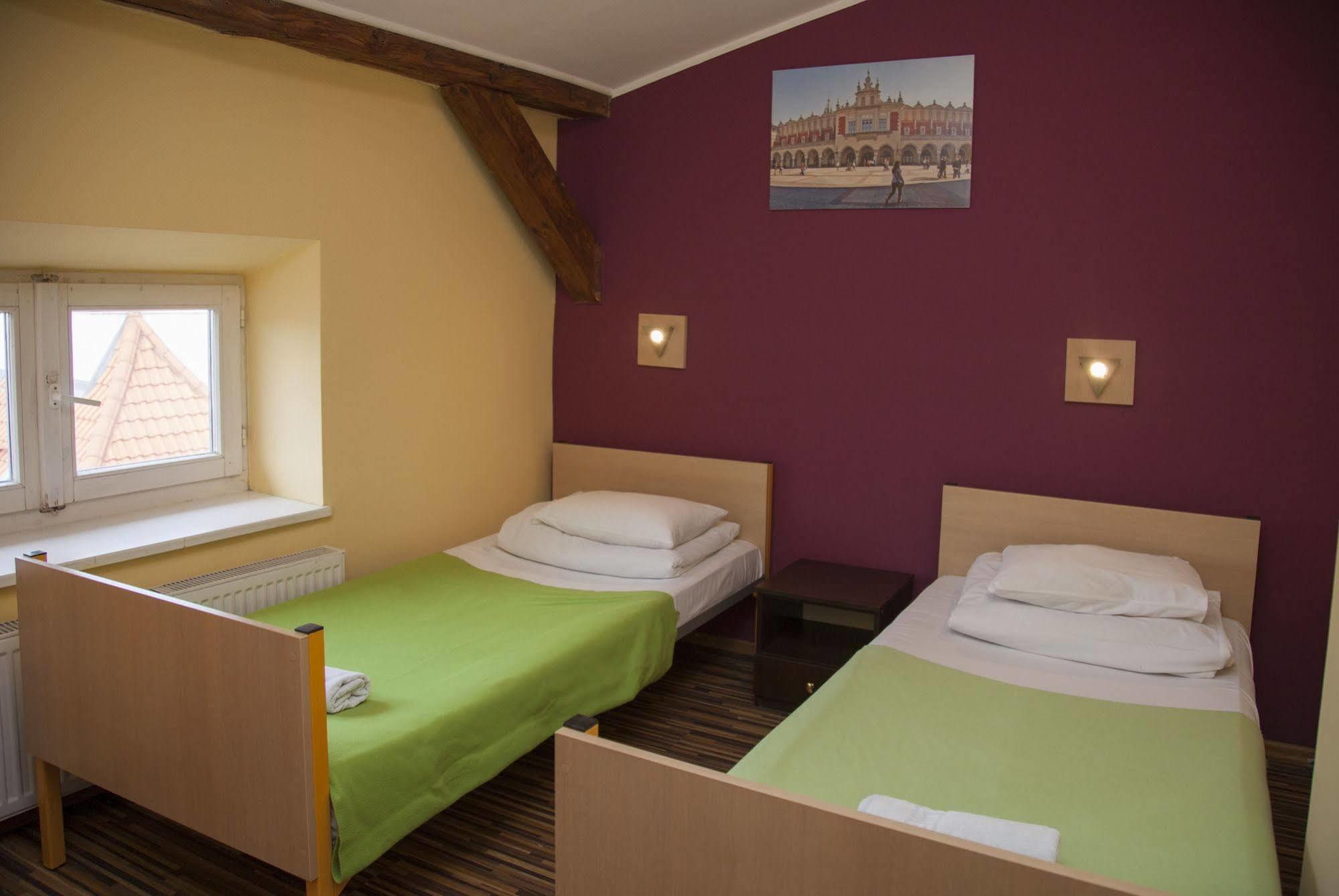 City Hostel Krasków Eksteriør bilde