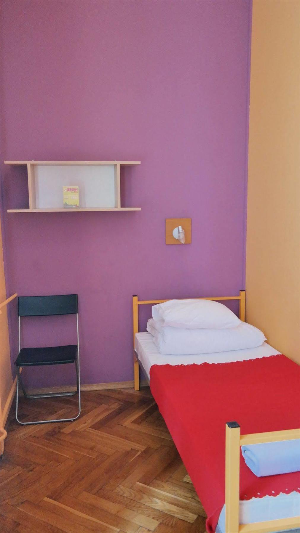 City Hostel Krasków Eksteriør bilde