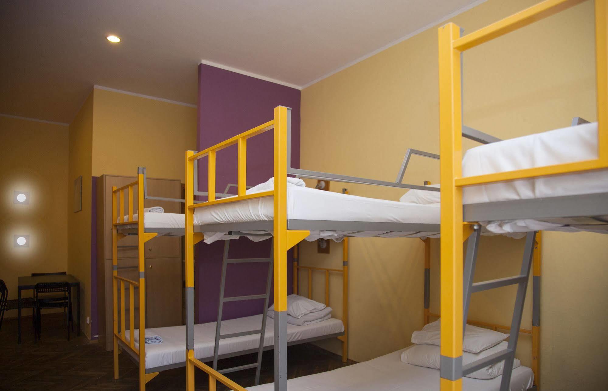 City Hostel Krasków Eksteriør bilde